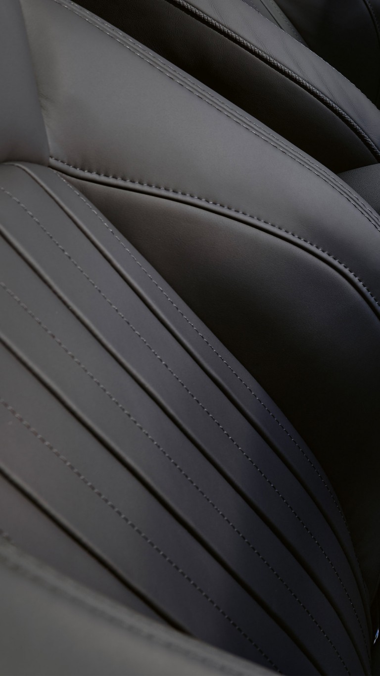 MINI 3 portes Cooper SE – intérieur – finition MINI Yours