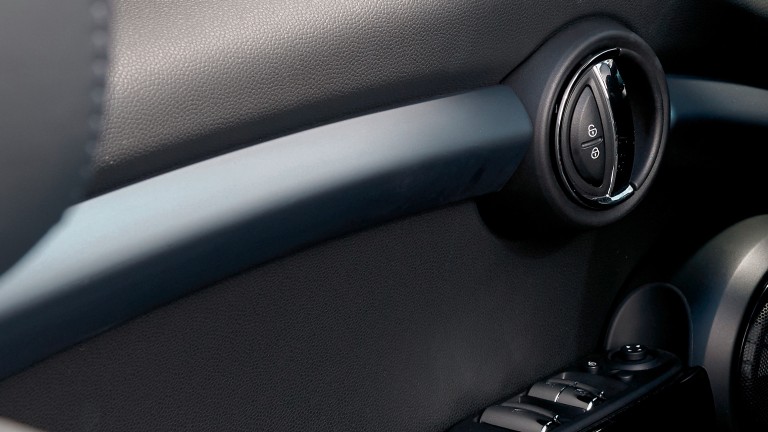MINI Cabrio édition Sidewalk – intérieur – sellerie et poste de conduite